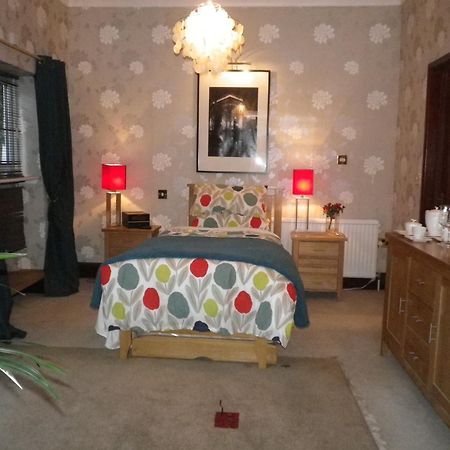 Bridge Hall Apartments เวสตัน-ซูเปอร์-แมร์ ภายนอก รูปภาพ